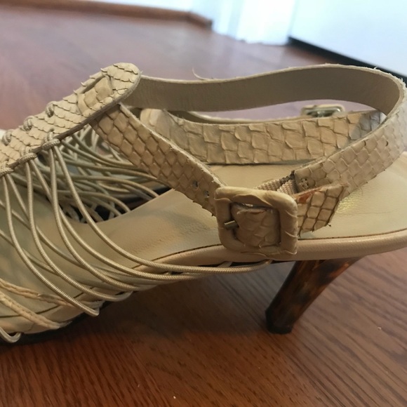 Gorgeous Cream Snakeskin Strappy Versace Heels - Picture 5 of 8